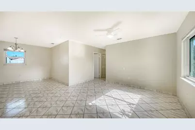3307 Newtown Boulevard, Sarasota, FL 34234 - Photo 35