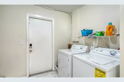 3307 Newtown Boulevard, Sarasota, FL 34234 - Photo 43