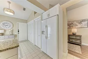 4909 Clubview Ct E, Bradenton, FL 34203 - Photo 27