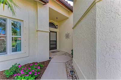 4909 Clubview Court E, Bradenton, FL 34203 - Photo 11