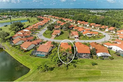 4909 Clubview Court E, Bradenton, FL 34203 - Photo 3