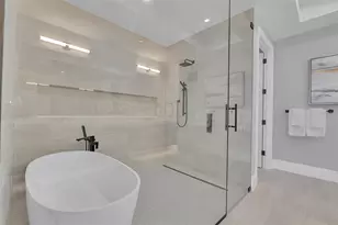 70 Avenida Veneccia, Sarasota, FL 34242 - Photo 29