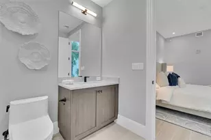 70 Avenida Veneccia, Sarasota, FL 34242 - Photo 35