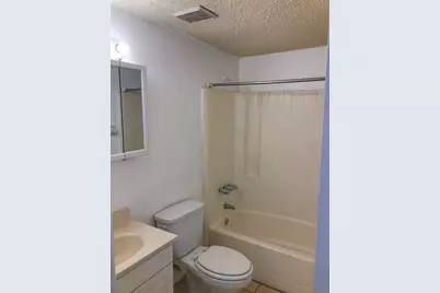 [Address not provided], Bradenton, FL 34205 - Photo 7