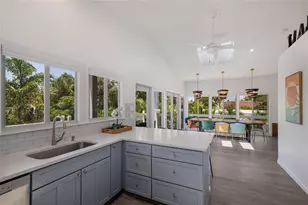 203 72nd St, Holmes Beach, FL 34217 - Photo 31