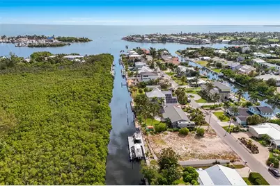 508 77th Street, Bradenton Beach, FL 34217 - Photo 19