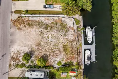 508 77th Street, Bradenton Beach, FL 34217 - Photo 25