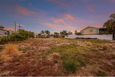 508 77th Street, Bradenton Beach, FL 34217 - Photo 29