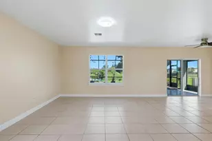 9108 Royal River Cir, Parrish, FL 34219 - Photo 7