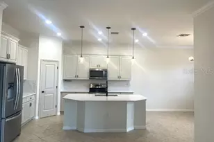 10485 Crooked Crk Dr, Venice, FL 34293 - Photo 5