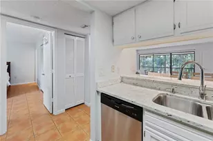 4574 Ringwood Meadow, Sarasota, FL 34235 - Photo 27
