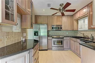 4644 Red Maple Rd, Bradenton, FL 34210 - Photo 17