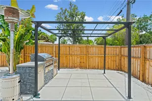 3012 15th St W, Bradenton, FL 34205 - Photo 43