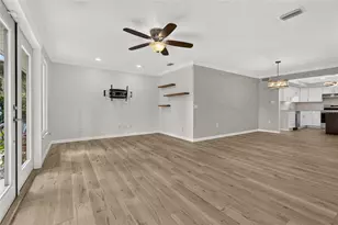 2129 Linwood Dr, Sarasota, FL 34232 - Photo 23