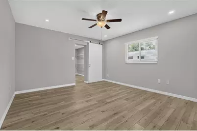 2129 Linwood Drive, Sarasota, FL 34232 - Photo 27