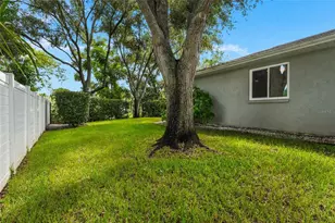 2129 Linwood Dr, Sarasota, FL 34232 - Photo 41