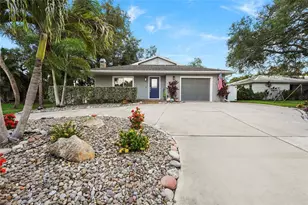 2129 Linwood Dr, Sarasota, FL 34232 - Photo 1