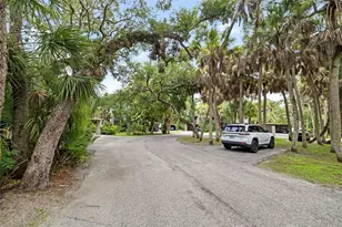 5182 Lancewood Dr, Sarasota, FL 34232 - Photo 55