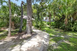 5182 Lancewood Dr, Sarasota, FL 34232 - Photo 49