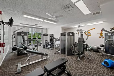 1095 Gulf Of Mexico Drive #303, Longboat Key, FL 34228 - Photo 39