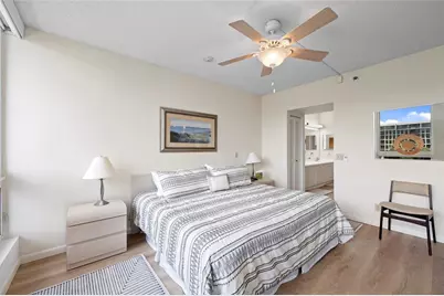 1095 Gulf Of Mexico Drive #303, Longboat Key, FL 34228 - Photo 19