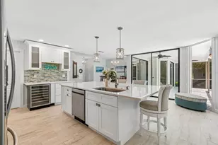 4627 Trails Dr, Sarasota, FL 34232 - Photo 3