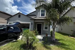 36569 Smithfield Ln, Zephyrhills, FL 33541 - Photo 1