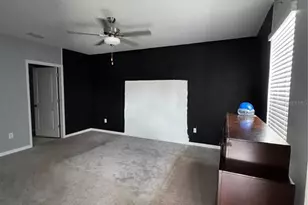 36569 Smithfield Ln, Zephyrhills, FL 33541 - Photo 15