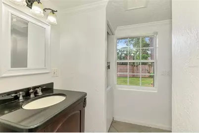 2136 Brueckner Drive, Sarasota, FL 34231 - Photo 21