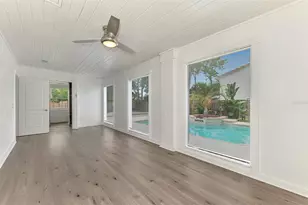 2136 Brueckner Dr, Sarasota, FL 34231 - Photo 19