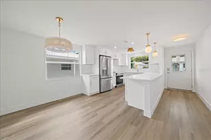 683 Spanish Dr S, Longboat Key, FL 34228 - Photo 13