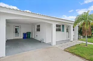 683 Spanish Dr S, Longboat Key, FL 34228 - Photo 3