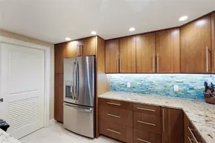 5757 Gulf of Mexico Dr, Longboat Key, FL 34228 - Photo 7