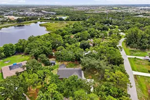 10616 Forest Run Dr, Bradenton, FL 34211 - Photo 51