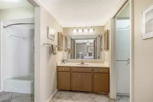 301 Timber Lake Dr, Bradenton, FL 34210 - Photo 23