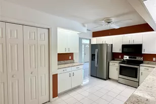 5024 Southern Pine Cir, Venice, FL 34293 - Photo 21