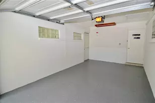 3525 Iroquois Ave, Sarasota, FL 34234 - Photo 21