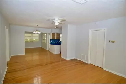 3525 Iroquois Avenue, Sarasota, FL 34234 - Photo 3