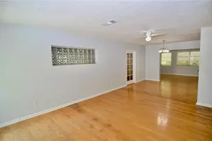 3525 Iroquois Ave, Sarasota, FL 34234 - Photo 5