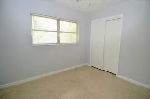 3525 Iroquois Ave, Sarasota, FL 34234 - Photo 11