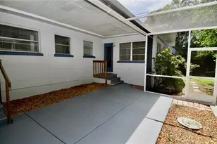 3525 Iroquois Ave, Sarasota, FL 34234 - Photo 27