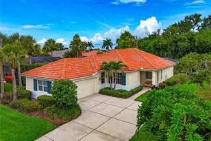706 Misty Pond Ct, Bradenton, FL 34212 - Photo 1