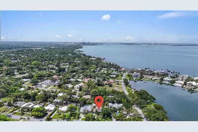 418 Sapphire Drive, Sarasota, FL 34234 - Photo 49