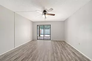 664 Woodlawn Dr, Bradenton, FL 34210 - Photo 17