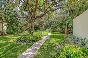664 Woodlawn Dr, Bradenton, FL 34210 - Photo 35