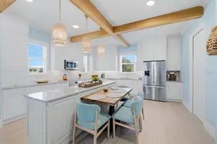 115 Aqua Ln, Holmes Beach, FL 34217 - Photo 17