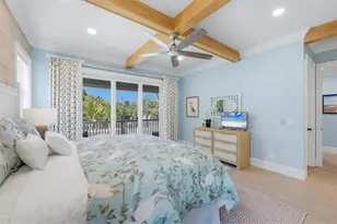 115 Aqua Ln, Holmes Beach, FL 34217 - Photo 29