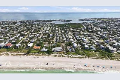 115 Aqua Lane, Holmes Beach, FL 34217 - Photo 3