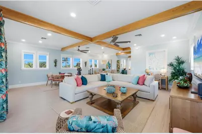 115 Aqua Lane, Holmes Beach, FL 34217 - Photo 11