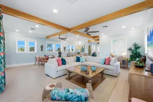 115 Aqua Ln, Holmes Beach, FL 34217 - Photo 11